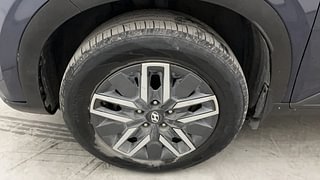 Used 2021 Hyundai Venue [2019-2022] SX 1.5 CRDI Diesel Manual tyres LEFT FRONT TYRE RIM VIEW