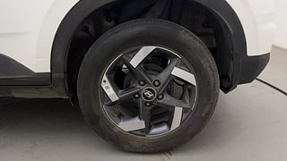 Used 2022 Hyundai Venue [2019-2022] SX 1.5 (O) executive CRDI Diesel Manual tyres LEFT REAR TYRE RIM VIEW