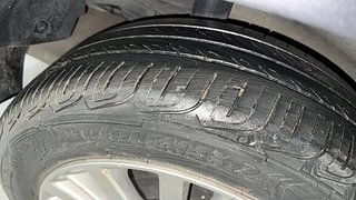 Used 2021 honda City V 5th Gen Petrol Manual tyres RIGHT REAR TYRE TREAD VIEW