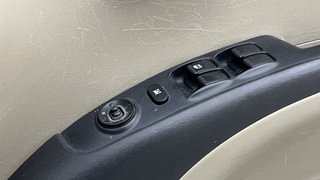 Used 2013 Hyundai i10 [2010-2016] Sportz 1.2 Petrol Petrol Manual top_features Power windows