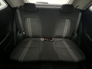 Used 2022 Hyundai Venue [2019-2022] SX 1.5 (O) executive CRDI Diesel Manual interior REAR SEAT CONDITION VIEW