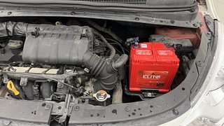 Used 2013 Hyundai i10 [2010-2016] Sportz 1.2 Petrol Petrol Manual engine ENGINE LEFT SIDE VIEW