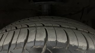 Used 2019 Maruti Suzuki Ciaz Alpha Petrol Petrol Manual tyres RIGHT FRONT TYRE TREAD VIEW
