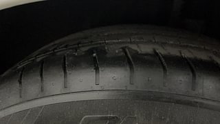 Used 2019 Honda Civic [2019-2021] ZX MT Diesel Diesel Manual tyres LEFT REAR TYRE TREAD VIEW