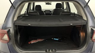Used 2021 Hyundai Venue [2019-2022] SX 1.5 CRDI Diesel Manual interior DICKY INSIDE VIEW