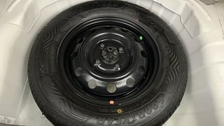 Used 2013 Hyundai i10 [2010-2016] Sportz 1.2 Petrol Petrol Manual tyres SPARE TYRE VIEW