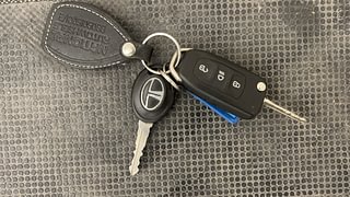 Used 2018 Tata Tiago [2016-2020] Revotron XZA AMT Petrol Automatic extra CAR KEY VIEW