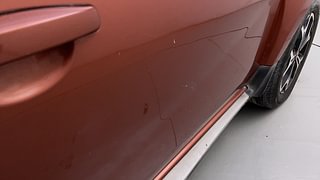 Used 2020 Renault Duster [2020-2022] RXZ Turbo CVT Petrol Petrol Automatic dents MINOR SCRATCH
