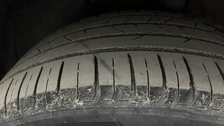 Used 2021 Hyundai Venue [2019-2022] SX 1.5 CRDI Diesel Manual tyres LEFT FRONT TYRE TREAD VIEW