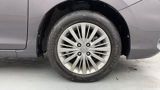 Used 2021 honda City V 5th Gen Petrol Manual tyres RIGHT FRONT TYRE RIM VIEW