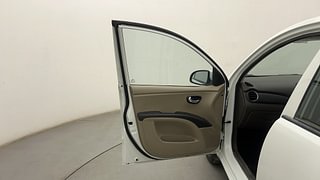 Used 2013 Hyundai i10 [2010-2016] Sportz 1.2 Petrol Petrol Manual interior LEFT FRONT DOOR OPEN VIEW