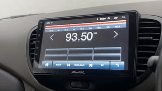 Used 2013 Hyundai i10 [2010-2016] Sportz 1.2 Petrol Petrol Manual top_features Integrated (in-dash) music system