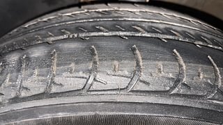 Used 2021 Maruti Suzuki Wagon R 1.2 [2019-2022] ZXI Petrol Manual tyres LEFT FRONT TYRE TREAD VIEW
