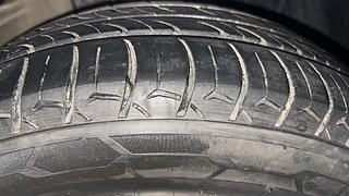 Used 2019 Volkswagen Ameo [2016-2020] Trendline 1.5L (D) Diesel Manual tyres RIGHT FRONT TYRE TREAD VIEW
