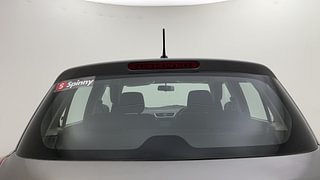 Used 2013 Maruti Suzuki Swift [2011-2017] VDi Diesel Manual exterior BACK WINDSHIELD VIEW