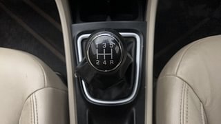 Used 2019 Maruti Suzuki Ciaz Alpha Petrol Petrol Manual interior GEAR  KNOB VIEW