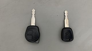 Used 2013 Maruti Suzuki Swift [2011-2017] VDi Diesel Manual extra CAR KEY VIEW