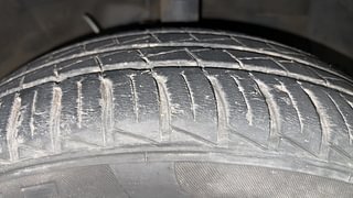 Used 2020 Hyundai Grand i10 Nios Sportz 1.2 Kappa VTVT Petrol Manual tyres RIGHT FRONT TYRE TREAD VIEW