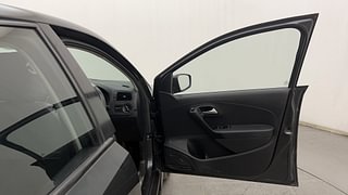Used 2015 Volkswagen Polo [2014-2020] Comfortline 1.5 (D) Diesel Manual interior RIGHT FRONT DOOR OPEN VIEW