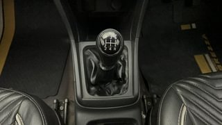 Used 2017 maruti-suzuki Vitara Brezza ZDI PLUS Dual Tone Diesel Manual interior GEAR  KNOB VIEW