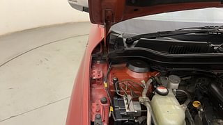 Used 2017 maruti-suzuki Vitara Brezza ZDI PLUS Dual Tone Diesel Manual engine ENGINE RIGHT SIDE HINGE & APRON VIEW