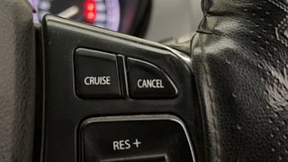 Used 2017 maruti-suzuki Vitara Brezza ZDI PLUS Dual Tone Diesel Manual top_features Cruise control