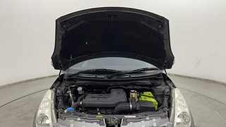 Used 2013 Maruti Suzuki Swift [2011-2017] VDi Diesel Manual engine ENGINE & BONNET OPEN FRONT VIEW