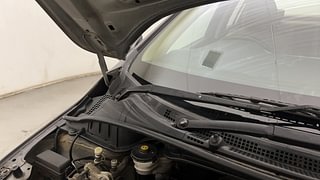 Used 2018 Honda City [2017-2020] ZX CVT Petrol Automatic engine ENGINE RIGHT SIDE HINGE & APRON VIEW