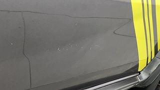 Used 2018 Renault Duster [2015-2019] 85 PS RXS MT Diesel Manual dents MINOR DENT