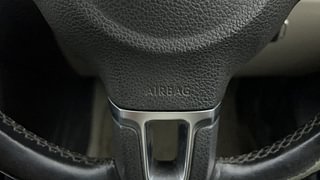 Used 2014 Volkswagen Polo [2010-2014] Highline 1.2 (D) Diesel Manual top_features Airbags