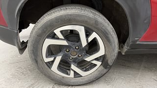 Used 2021 Nissan Magnite XV Premium Turbo Dual Tone Petrol Manual tyres RIGHT REAR TYRE RIM VIEW