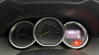Used 2018 Renault Duster [2015-2019] 85 PS RXS MT Diesel Manual interior CLUSTERMETER VIEW