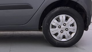 Used 2010 Hyundai i10 Magna 1.2 Petrol Manual tyres LEFT REAR TYRE RIM VIEW