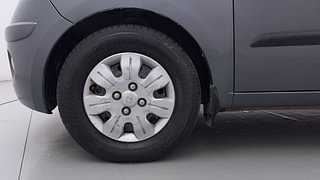 Used 2010 Hyundai i10 Magna 1.2 Petrol Manual tyres LEFT FRONT TYRE RIM VIEW
