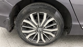 Used 2018 Honda City [2017-2020] ZX CVT Petrol Automatic tyres RIGHT REAR TYRE RIM VIEW