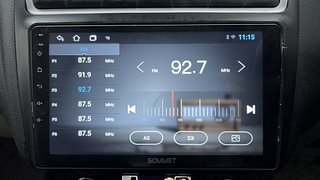 Used 2014 Volkswagen Polo [2010-2014] Highline 1.2 (D) Diesel Manual top_features Integrated (in-dash) music system