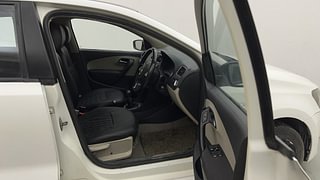 Used 2014 Volkswagen Polo [2010-2014] Highline 1.2 (D) Diesel Manual interior RIGHT SIDE FRONT DOOR CABIN VIEW
