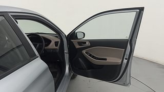 Used 2020 Hyundai Elite i20 [2018-2020] Sportz Plus 1.4 CRDI Diesel Manual interior RIGHT FRONT DOOR OPEN VIEW