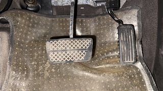 Used 2017 Honda CR-V [2013-2018] 2.0L 2WD AT Petrol Automatic interior PEDALS VIEW