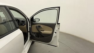 Used 2016 volkswagen Vento 1.5L Highline Diesel Diesel Manual interior RIGHT FRONT DOOR OPEN VIEW