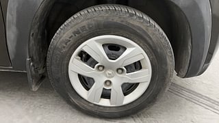 Used 2018 Renault Kwid [2017-2019] RXT 1.0 SCE Special (O) Petrol Manual tyres RIGHT FRONT TYRE RIM VIEW