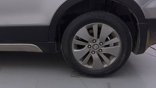 Used 2016 Maruti Suzuki S-Cross [2015-2017] Alpha 1.6 Diesel Manual tyres LEFT REAR TYRE RIM VIEW