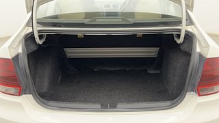 Used 2016 volkswagen Vento 1.5L Highline Diesel Diesel Manual interior DICKY INSIDE VIEW