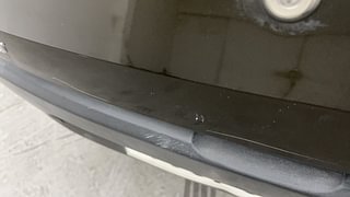 Used 2018 Renault Kwid [2017-2019] RXT 1.0 SCE Special (O) Petrol Manual dents MINOR SCRATCH
