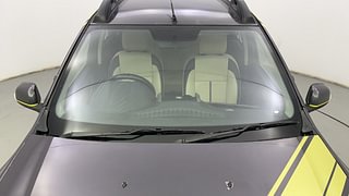Used 2018 Renault Duster [2015-2019] 85 PS RXS MT Diesel Manual exterior FRONT WINDSHIELD VIEW