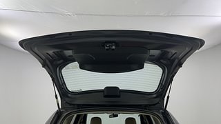 Used 2018 Renault Duster [2015-2019] 85 PS RXS MT Diesel Manual interior DICKY DOOR OPEN VIEW