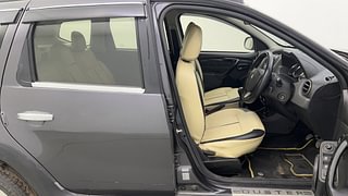 Used 2018 Renault Duster [2015-2019] 85 PS RXS MT Diesel Manual interior RIGHT SIDE FRONT DOOR CABIN VIEW