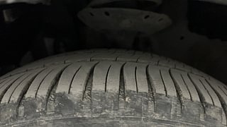Used 2018 Honda City [2017-2020] ZX CVT Petrol Automatic tyres LEFT FRONT TYRE TREAD VIEW
