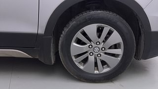 Used 2016 Maruti Suzuki S-Cross [2015-2017] Alpha 1.6 Diesel Manual tyres RIGHT FRONT TYRE RIM VIEW