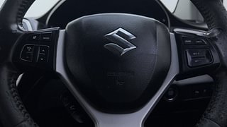 Used 2016 Maruti Suzuki S-Cross [2015-2017] Alpha 1.6 Diesel Manual top_features Airbags